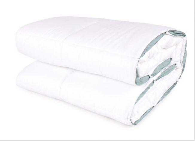 4C03丝柔贴芯被.原野绿