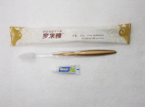 罗来雅F-01